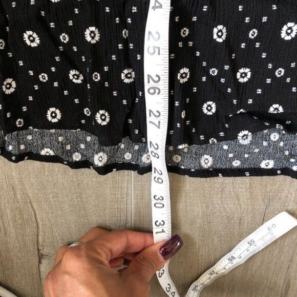 LANE BYRANT BLACK WHITE  SIZE 20 TOP 2XL - Picture 3 of 6